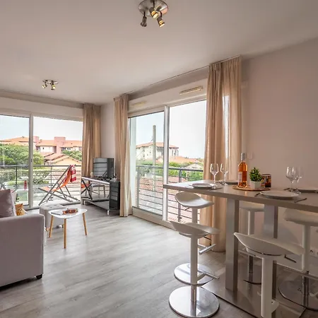 Plage Centrale Apartmán *