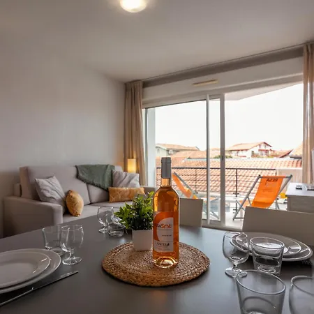 Plage Centrale Apartmán *